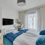 Julia By Q4Apartments - Close To The Beach